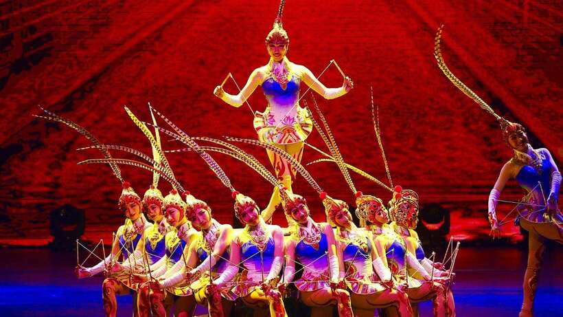 Beijing: Red Theatre Acrobatics Show Ticket-Local Must-See - Seating, sightlines, and the theatre itself