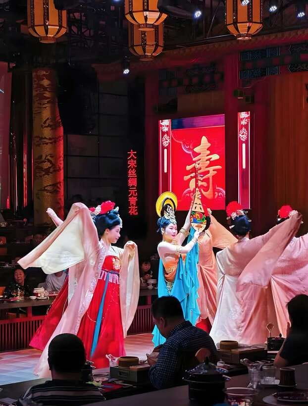 Beijing Royal Banquet with Chinese culture prefermance - The $150 price and what you receive