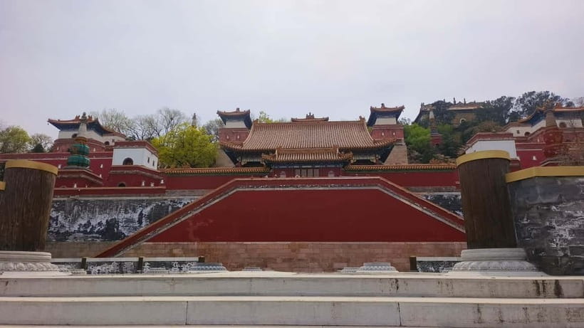 Beijing: Summer Palace Highlight Walking Tour - Travel in Picture turns architecture into a viewpoint