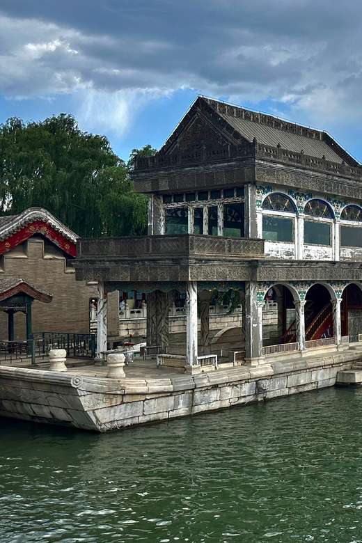 Beijing: Summer Palace Private Tour with Optional Activities - The five-hour visit adds time where it matters