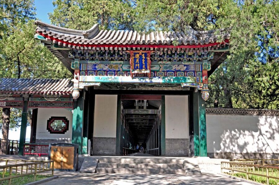 Beijing: Summer Palace, Sacred Road&Ming Tombs Private Tour - What the private format is worth at $117