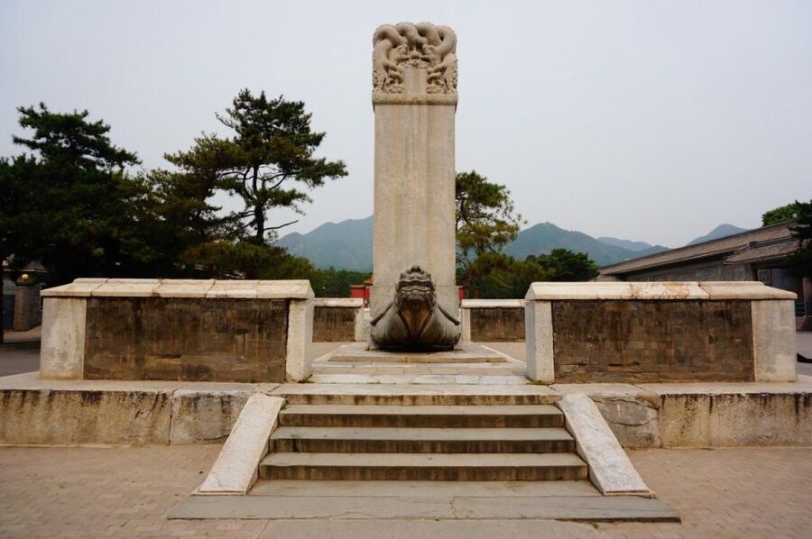 Beijing: Summer Palace, Sacred Road&Ming Tombs Private Tour - Entering the Summer Palace