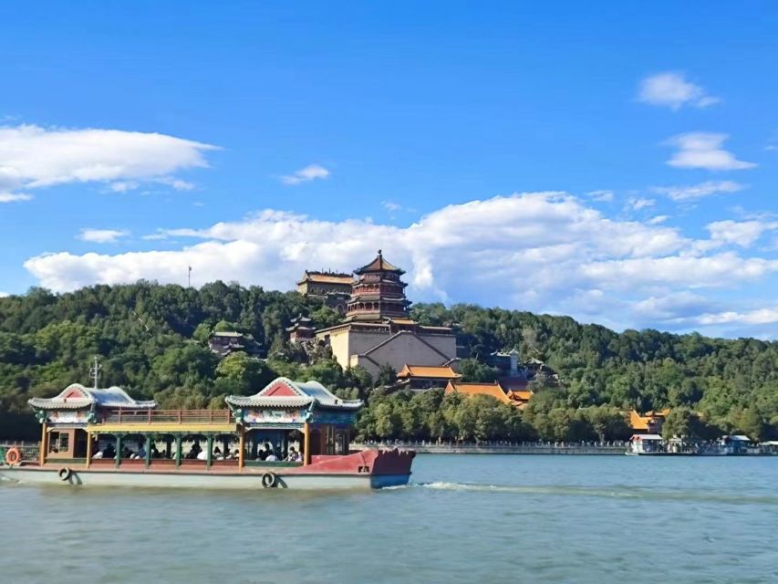 Beijing: The Temple of Heaven or Summer Palace Entry Ticket - Summer Palace: a full afternoon beside Kunming Lake