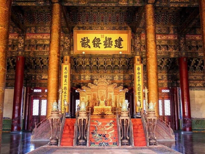 Beijing:Tiananmen&Forbidden City&summer palace etc(optional) - Tiananmen Square, a powerful and carefully managed start