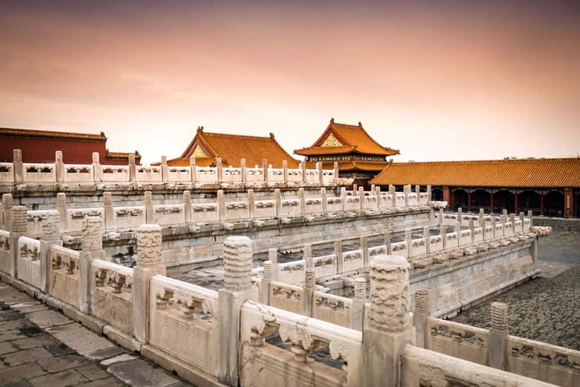 Beijing: Tiananmen Square & Forbidden City Tickets & Tours - Three-site full day: palace, temple, and lake