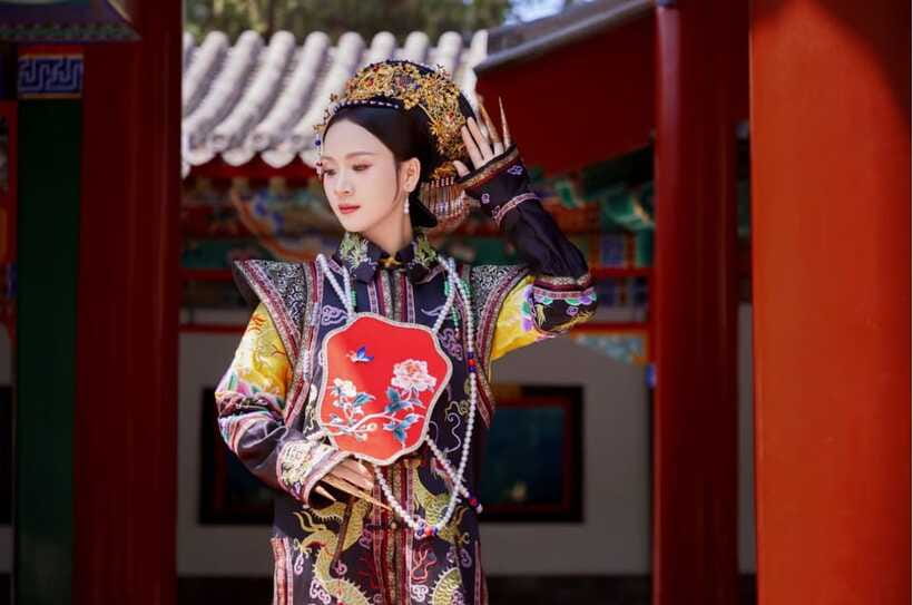Beijing: Traditional Chinese Costume Makeover & Photo Shoot - Scenic locations and the transport question