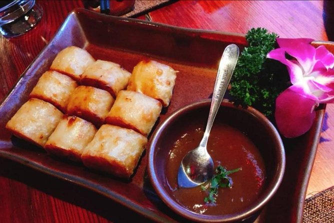 Beijing Traditional Hot Pot Dinner and VIP seated Acrobatic show - Three Beijing evenings in one five-hour plan