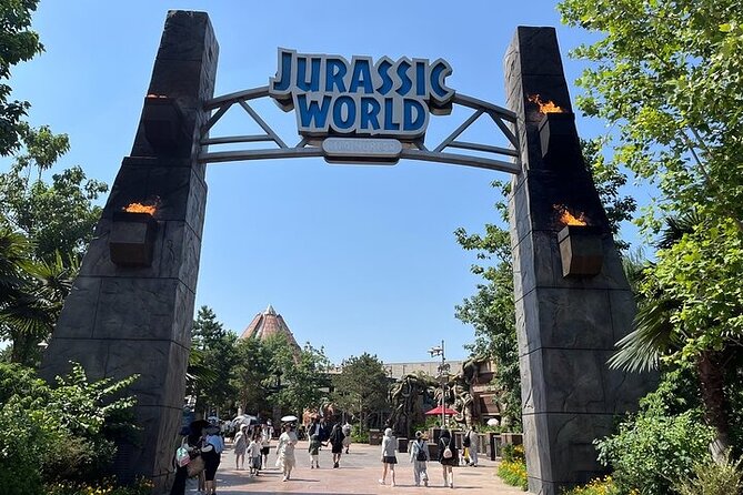 Beijing Universal Studios One Day Pass - Rides may be brief, so value the whole setting