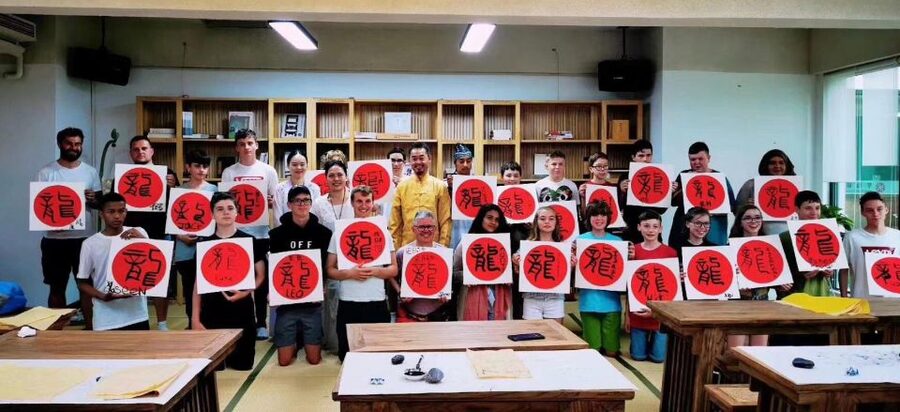 Beijing Wangfujing Calligraphy Class Nearby Forbidden City - Tea, talk, and the final red canvas