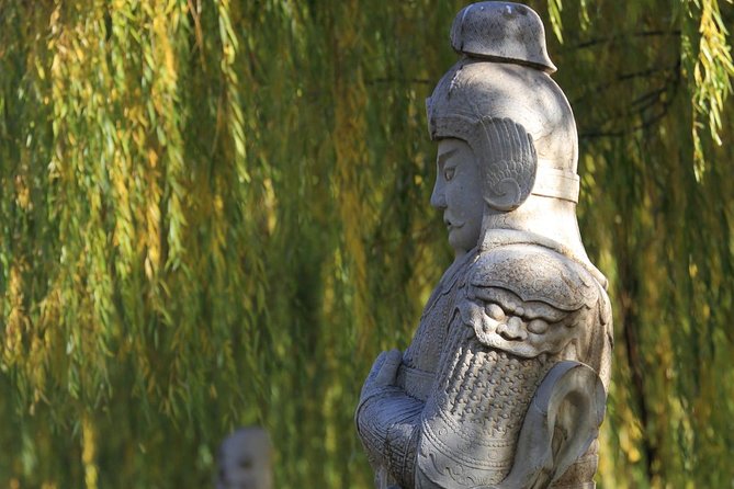 Boutique Tour: Juyongguan, Sacred Way and Dingling of Ming Tombs - Should you book the Juyongguan and Ming Tombs tour?