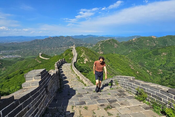 BusDa-Ancient Great Wall &Badaling Great Wall Full-day Bus Tour - Who will enjoy this day most