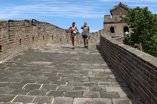 BusDa-Ancient Great Wall &Badaling Great Wall Full-day Bus Tour - Badaling, the famous and restored section