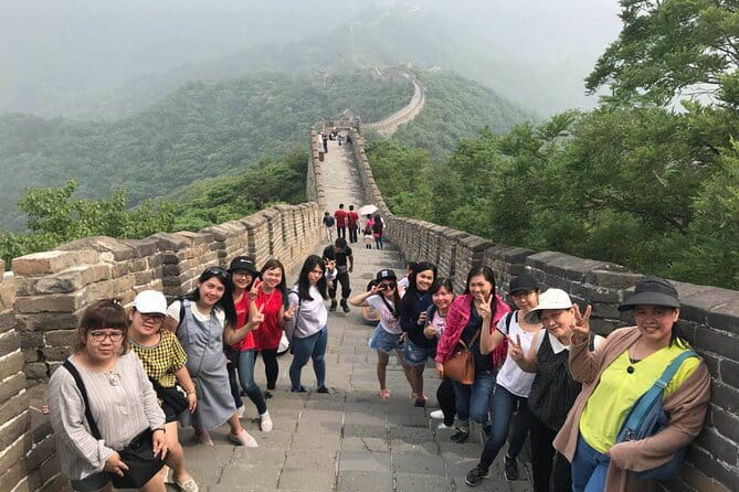 BusDa-Mutianyu Great Wall Sightseeing Full-day Bus Tours - A direct bus ride without shopping detours