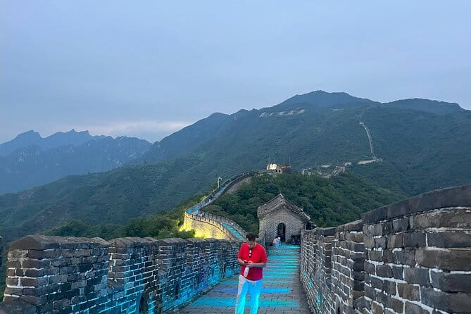 BusDa-Sunset Glow at Mutianyu Great Wall Night Bus Tour w/ Ticket - The 3:30 pm departure and the ride from Beijing