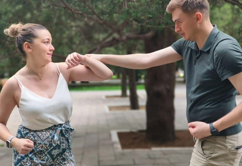 Chinese Kung Fu Experience Class in Beijing - The teaching style and language