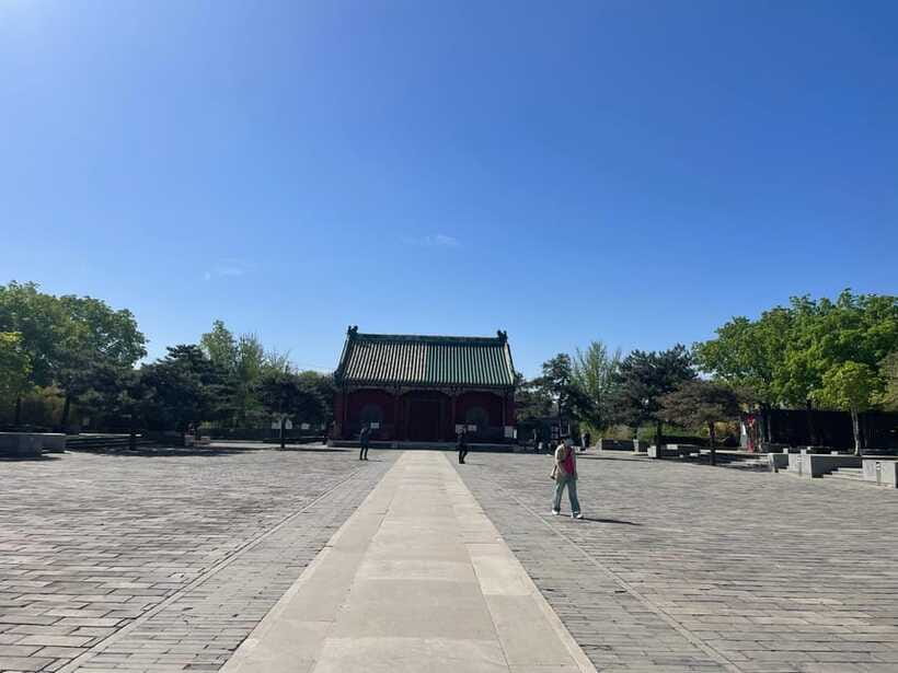 Chinese Kungfu class in old temple beside Forbidden Ci - Practical self-defense, not movie-style kungfu