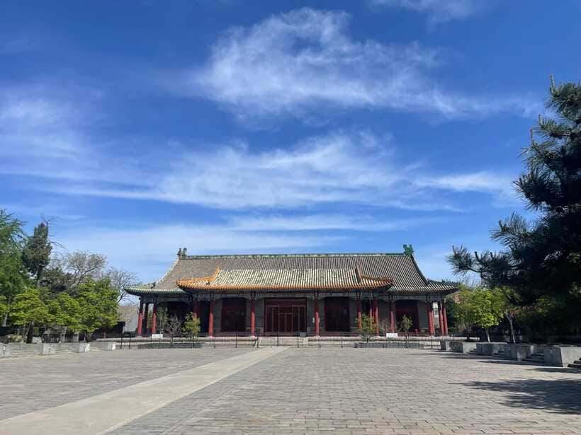 Chinese Kungfu class in old temple beside Forbidden Ci - Add the tea ceremony for a slower cultural lesson