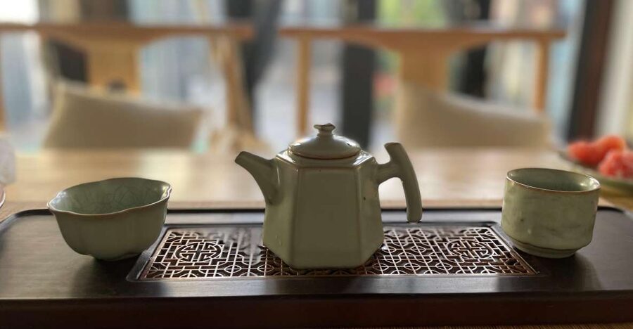Chinese Tea ceremony in Beijing Hutong courtyard - Key points to know before you book
