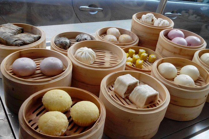 Dim Sum Breakfast&Tailored Beijing Highlights Tour-Pick Your Spot - Wudaoying Hutong and the short Beijing route