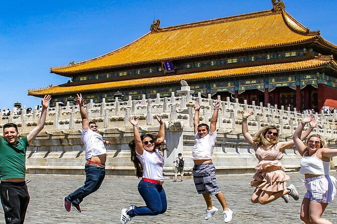 Din Tai Fung Dinner and VIP Class River Cruise Experience in Shanghai - Who will enjoy this Shanghai evening most