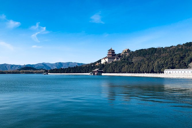 Forbidden City and Summer Palace Private Day Tour - Tiananmen Square and the political center of Beijing