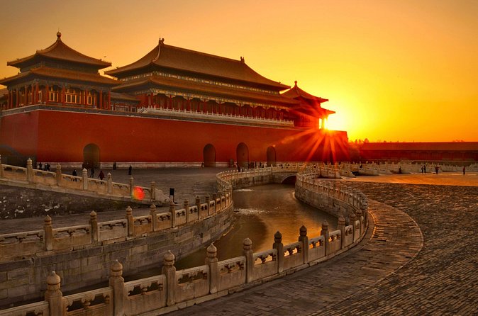 Forbidden City and Tiananmen Square Guided Tour in Beijing - Entering the Forbidden City
