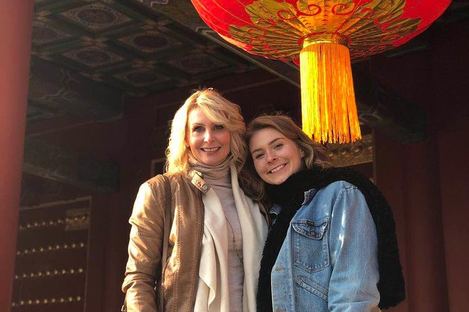 Forbidden City Private Walking Tour with Optional Sights - What private guiding adds to the visit
