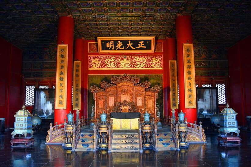 Forbidden City, Summer Palace & Temple of Heaven Tour - The guides are the heart of the experience