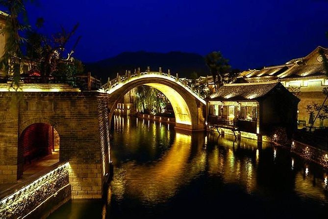 Gubei Water Town and Simatai Great Wall Private Day Tour - The two-hour drive from Beijing