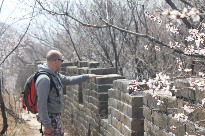 Jinshanling Great Wall to Simatai West Sunset Hiking Private Tour - Reaching the east gate and meeting the car
