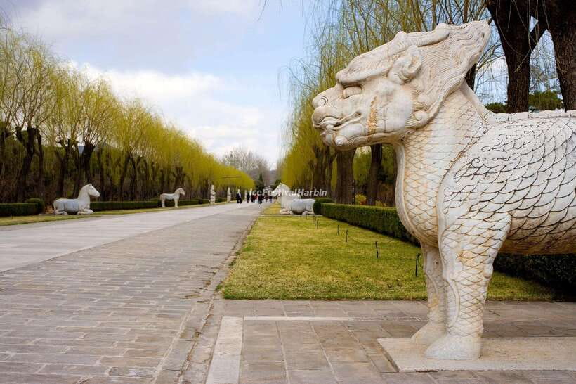 Ming Tombs Private Tour: Sacred Road, Dingling and Changling - Timing, cost, and who will enjoy it most