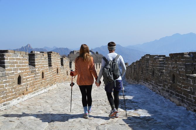 Mini Group: Half-Day Great Wall at Mutianyu Hiking Tour - Reaching the wall by stairs, cable car, or chairlift