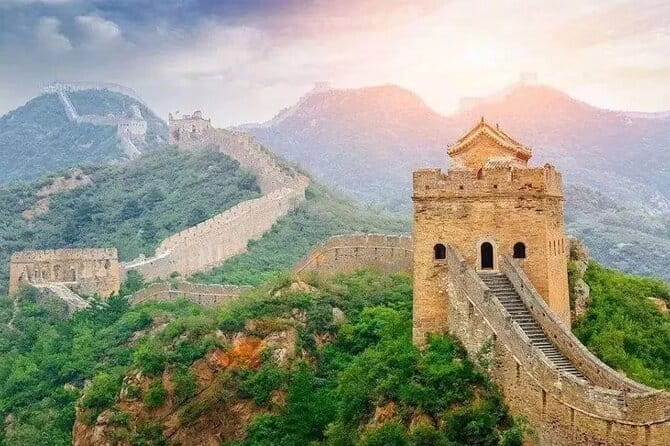 Mutianyu Great Wall and Summer Palace Private Day Tour - Walking the Mutianyu towers
