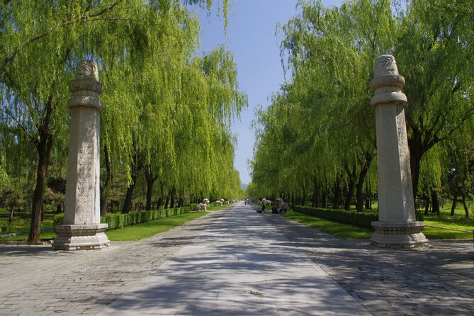 Mutianyu Great Wall & Ming Tombs All Inclusive Private Tour - The guides and the feel of the day