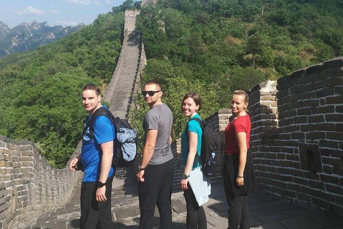 Mutianyu Great Wall & Old Hutong Private Layover Guided Tour - Why this layover tour works