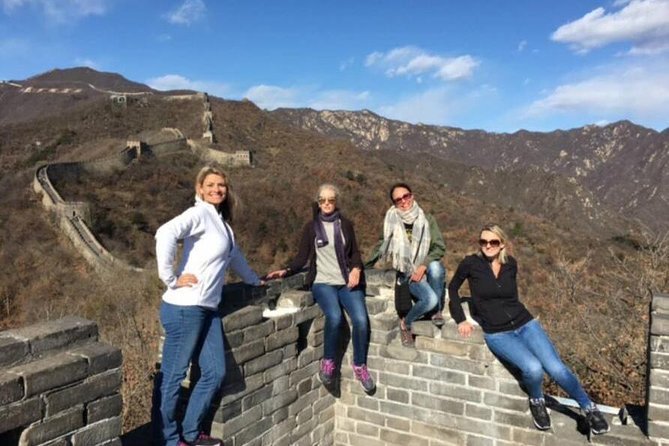 Mutianyu Great Wall Private Layover Guided Tour - Walking the Mutianyu Great Wall