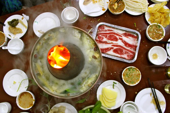 Old Beijing Dinner Tour - Why this Beijing dinner works best in the hutongs