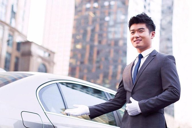 One way private transfer between Beijing railway station and downtown Beijing - Why a Beijing station pickup can be worth $29