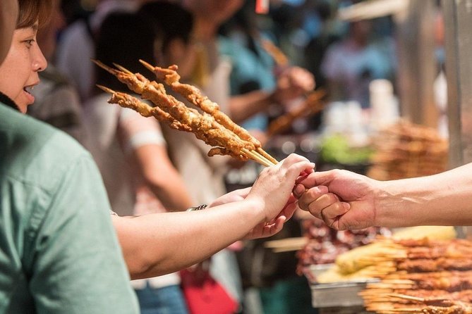 Peking Duck & Beyond:Exploring the Best Eats in Beijing's Hutongs - Key things to know before you book