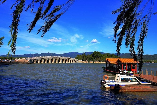 Private Beijing Day Tour : Summer Palace And Temple of Heaven - Lunch in an authentic Chinese restaurant