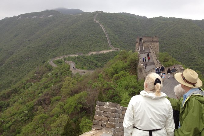 Private Beijing Layover Tour: Mutianyu Great Wall and Forbidden City with Cable Car and Meal - Is this the right layover tour for you?