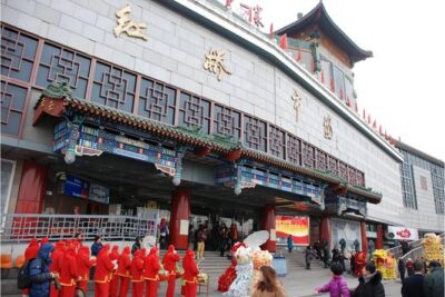 Private Beijing Markets Tour with Tea Tasting at Hongqiao Pearl Market