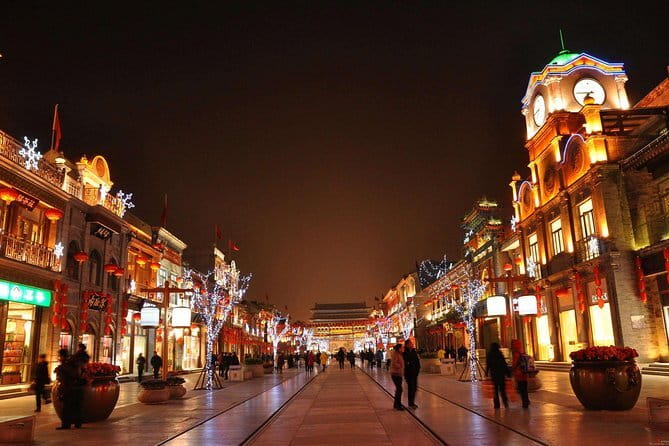 Private Beijing Night Walking Tour with Flag Lowering Ceremony at Tiananmen Square - Why the evening timing works so well