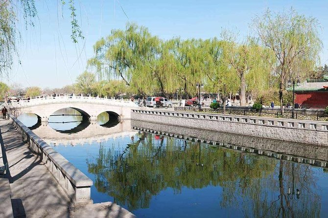 Private Customized Beijing Layover Tour of City Highlights - What the private guide adds