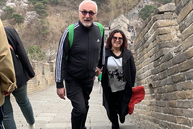 Private Day Tour: Mutianyu Great Wall and The Summpr Palace. - Gary Gao adds history and translation