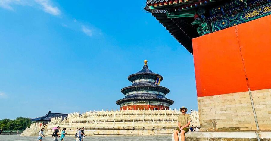 Private ForbiddenCity&TempleofHeaven&SummerPalace Day Tour - Lunch: local flavor with an extra bill