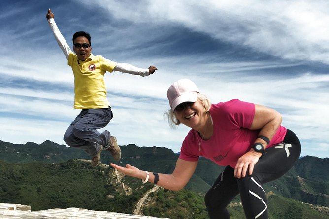 Private Great Wall Hiking Tour: Across The Border of 3 China Provinces - The 8:00 a.m. departure and the ride into the mountains