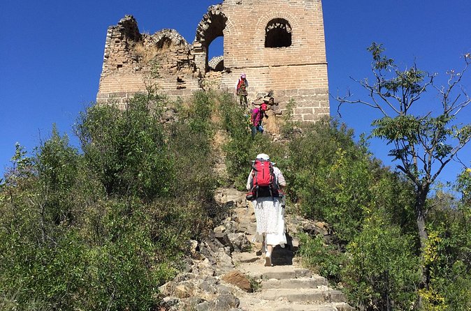 Private Great Wall of Gubeikou Hiking Tour from Beijing - Climbing to General Tower and the high point