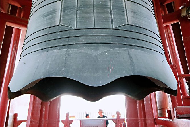 Private Hutong Tour: Prince Gong's Palace, Drum & Bell Tower - A private tour that still uses public transportation