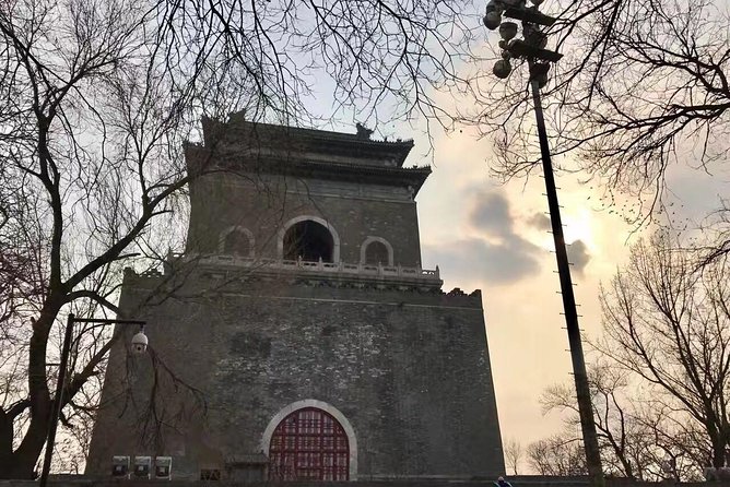 Private Hutong Tour: Prince Gong's Palace, Drum & Bell Tower - Timing, walking, and what to wear